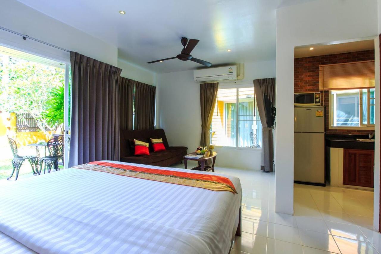 Lemon Tree Naturist Resort Naiharn Beach Phuket Kültér fotó