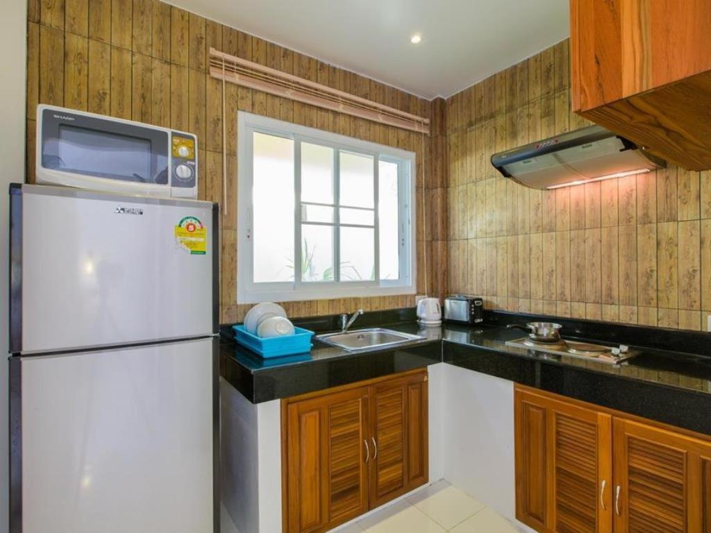 Lemon Tree Naturist Resort Naiharn Beach Phuket Kültér fotó
